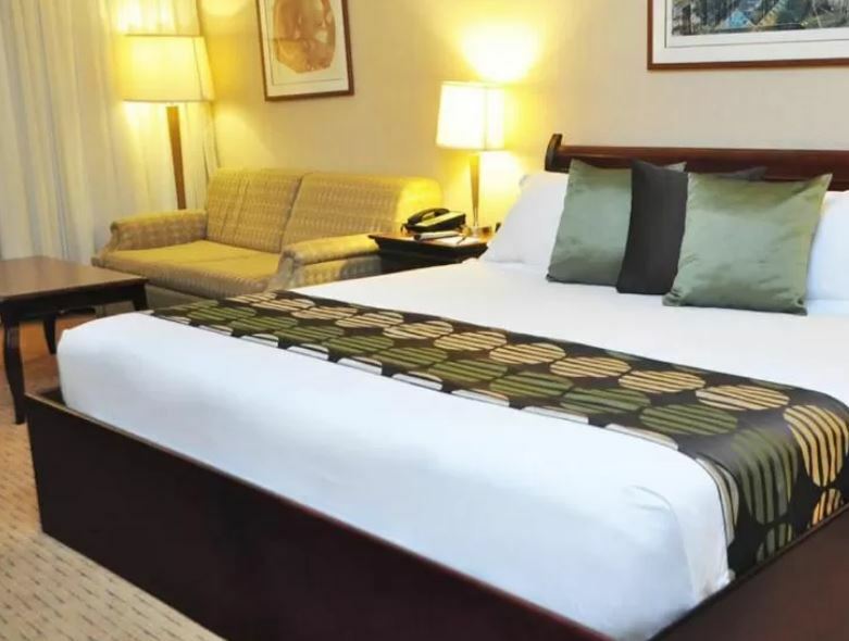 Eurobuilding Express Maiquetia Hotell Eksteriør bilde A bed runner